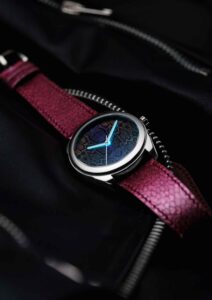 Awake-sơn-mai-year-of-the-sssnake-1 4