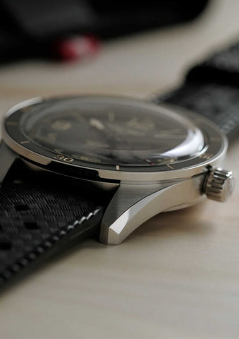 Echo/Neutra 1956 3H - Black