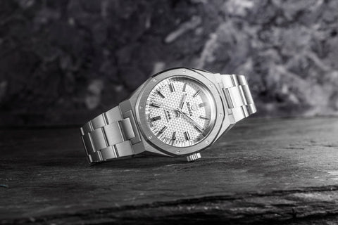 Nivada Grenchen F77 MK 2 White NoDate 68046A77