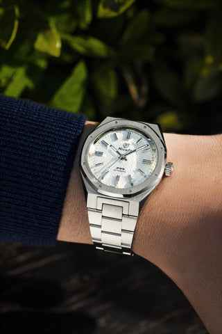 Nivada Grenchen F77 MK 2 White NoDate 68046A77