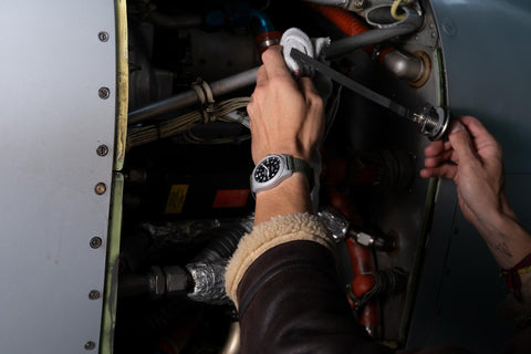 Formex AirField 40 mm Automatic - Jet Black - 0661.1.6526