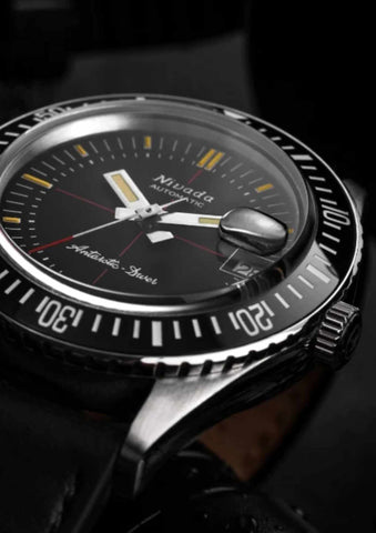 Nivada Grenchen Antarctic Diver Penguin