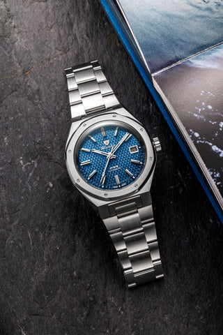 Nivada Grenchen F77 MK 2 Blue Date 69013A77