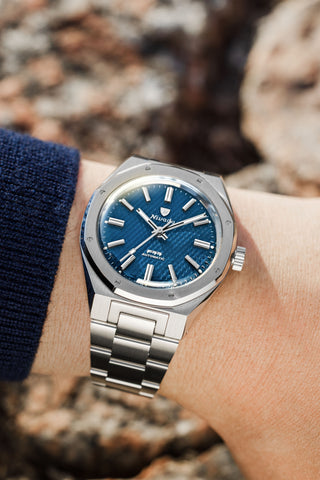 Nivada Grenchen F77 MK 2 Blue NoDate 68045A77