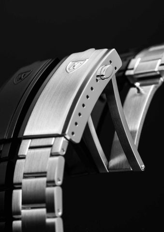 Nivada Grenchen F77 Titanium Chrysocoll Special Edition