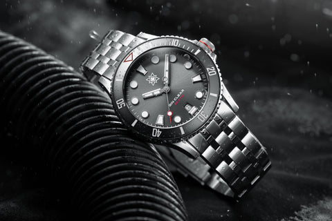 Second Hour Gin Clear MK III - Dark Rhodium