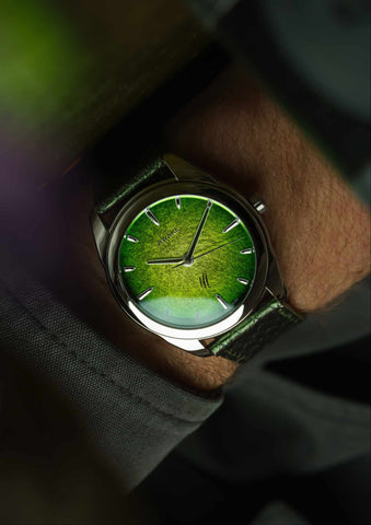 Awake Sơn Mài - Silver Leaf Jurassic Watch Raptors Limited Edition