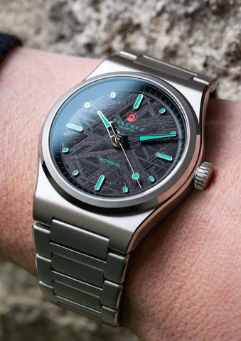 Direnzo DRZ04R Mondial 38mm Sandblast Meteorite