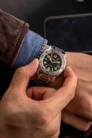 Nivada Grenchen Depthmaster - Numerals Date Black 14106A01