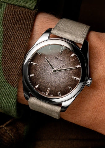 Awake Son Mai Silver Leaf Vignette Palladium