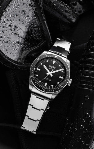 Vulcain Skindiver Nautique Black - White Lume 660170B07