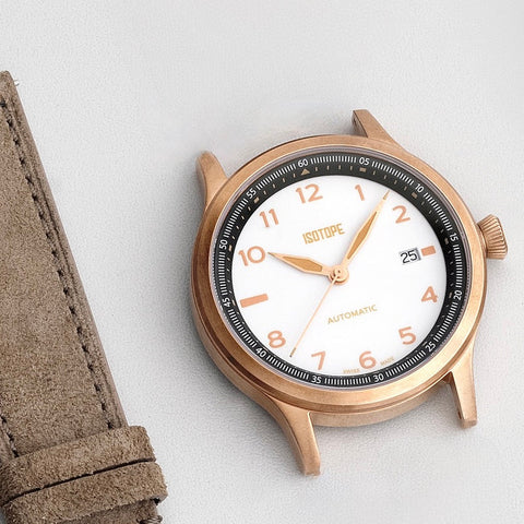 Isotope Old Radium Polar Enamal Bronze Uhr