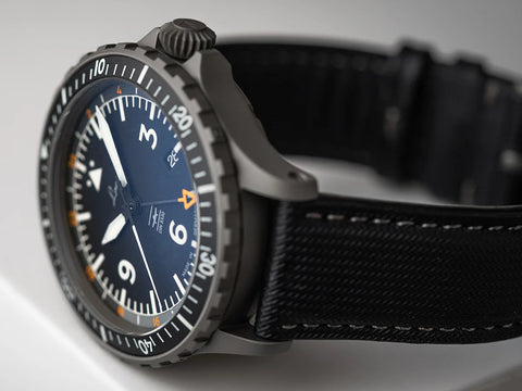 Laco Hamburg GMT DIN 8330