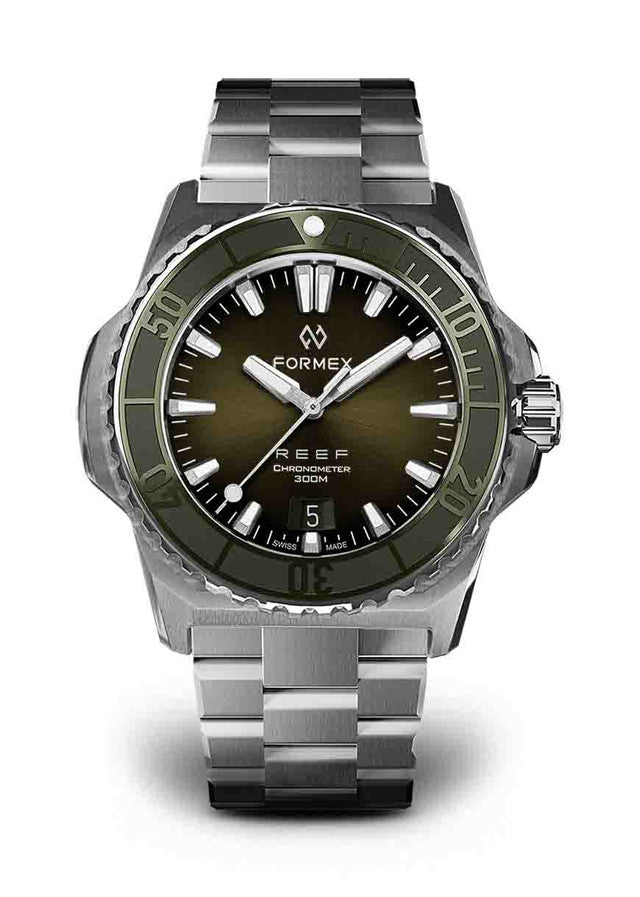 Green Bezel.Steel Bracelet