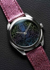 Awake-sơn-mai-year-of-the-sssnake-1 14