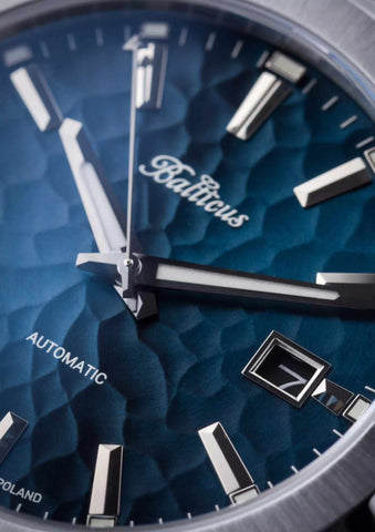 Balticus Stardust Silver Date - Hammered Bubble Blue