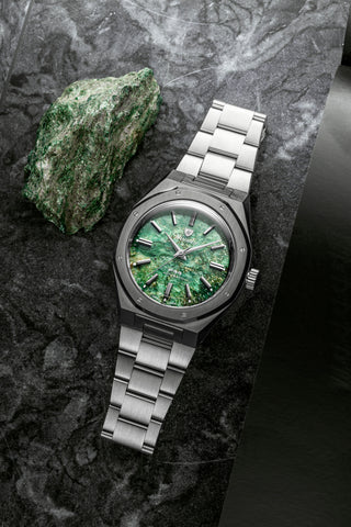 Nivada Grenchen F77 MK 2 Green Aventurine 68053A77