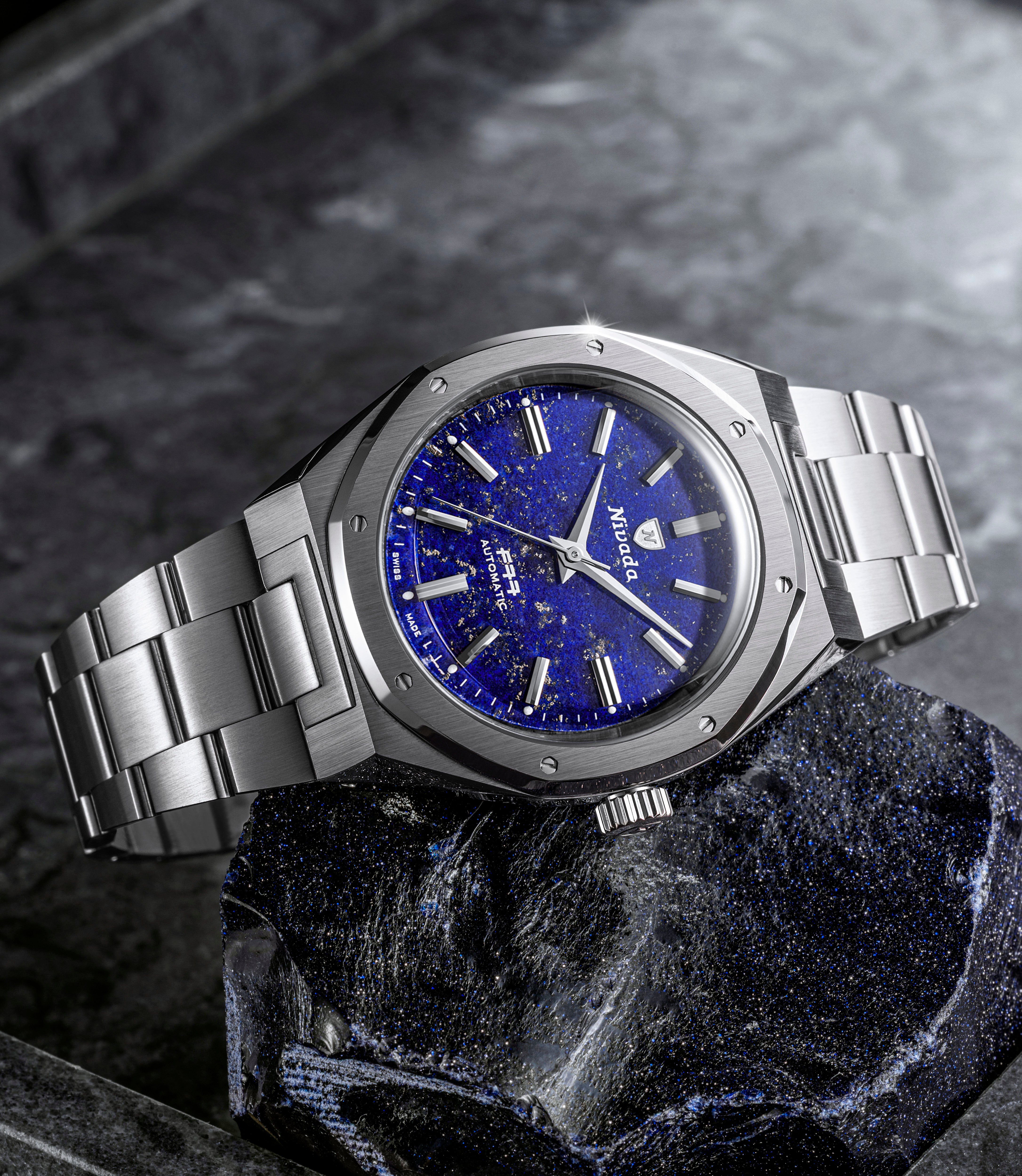 Nivada Grenchen F77 Black Mark 2 68035A77 – chronofactum.com