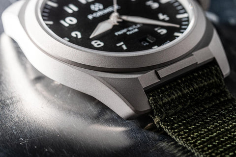 Formex AirField 40 mm Automatic - Jet Black - 0661.1.6526