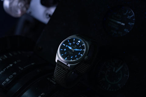 Formex AirField 40 mm Automatic - Jet Black - 0661.1.6526