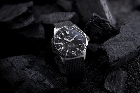 Formex REEF 39.5mm Forged Carbon 2201.1.6399