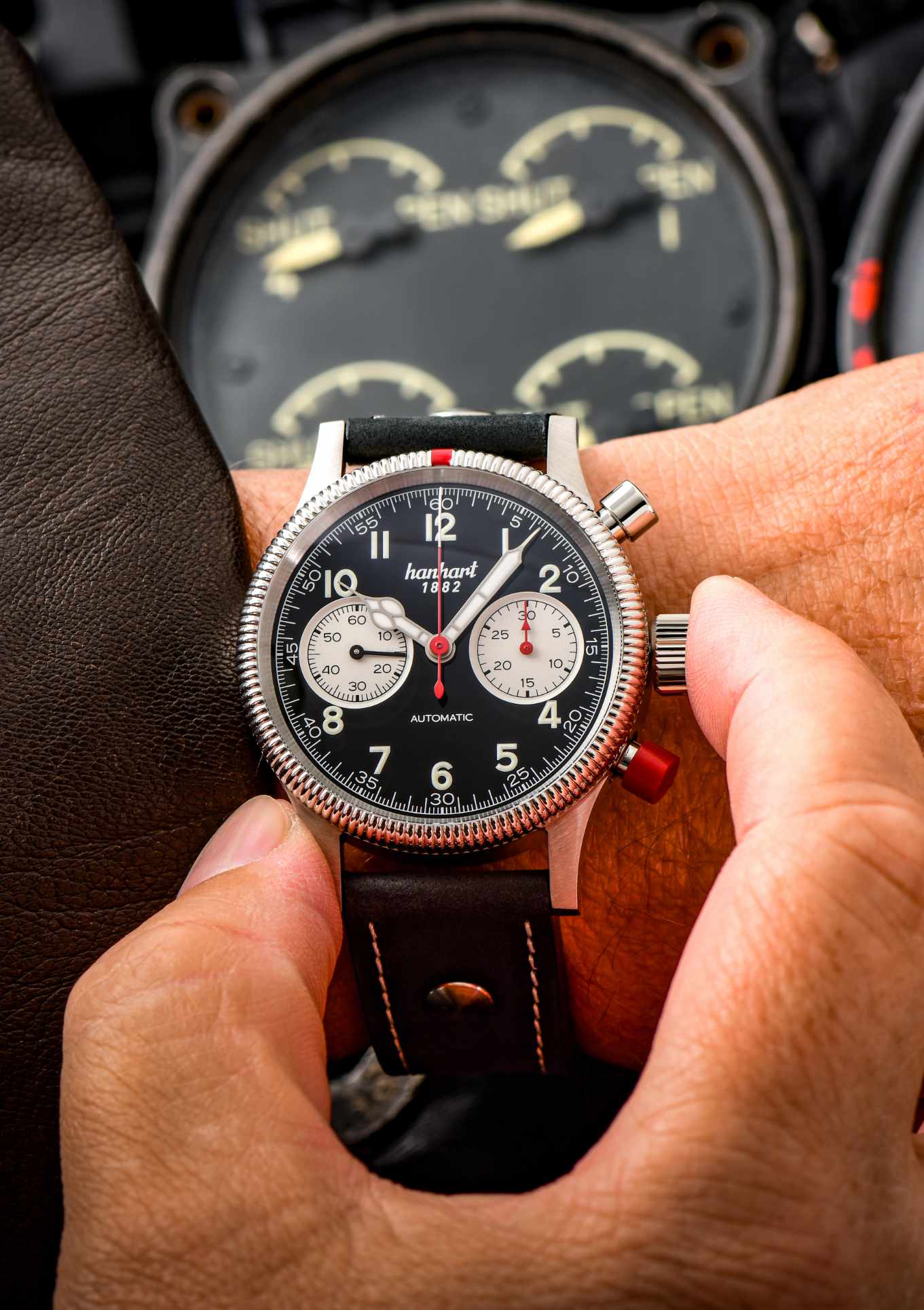 Hanhart Pioneer MK II Reverse Panda – chronofactum.com