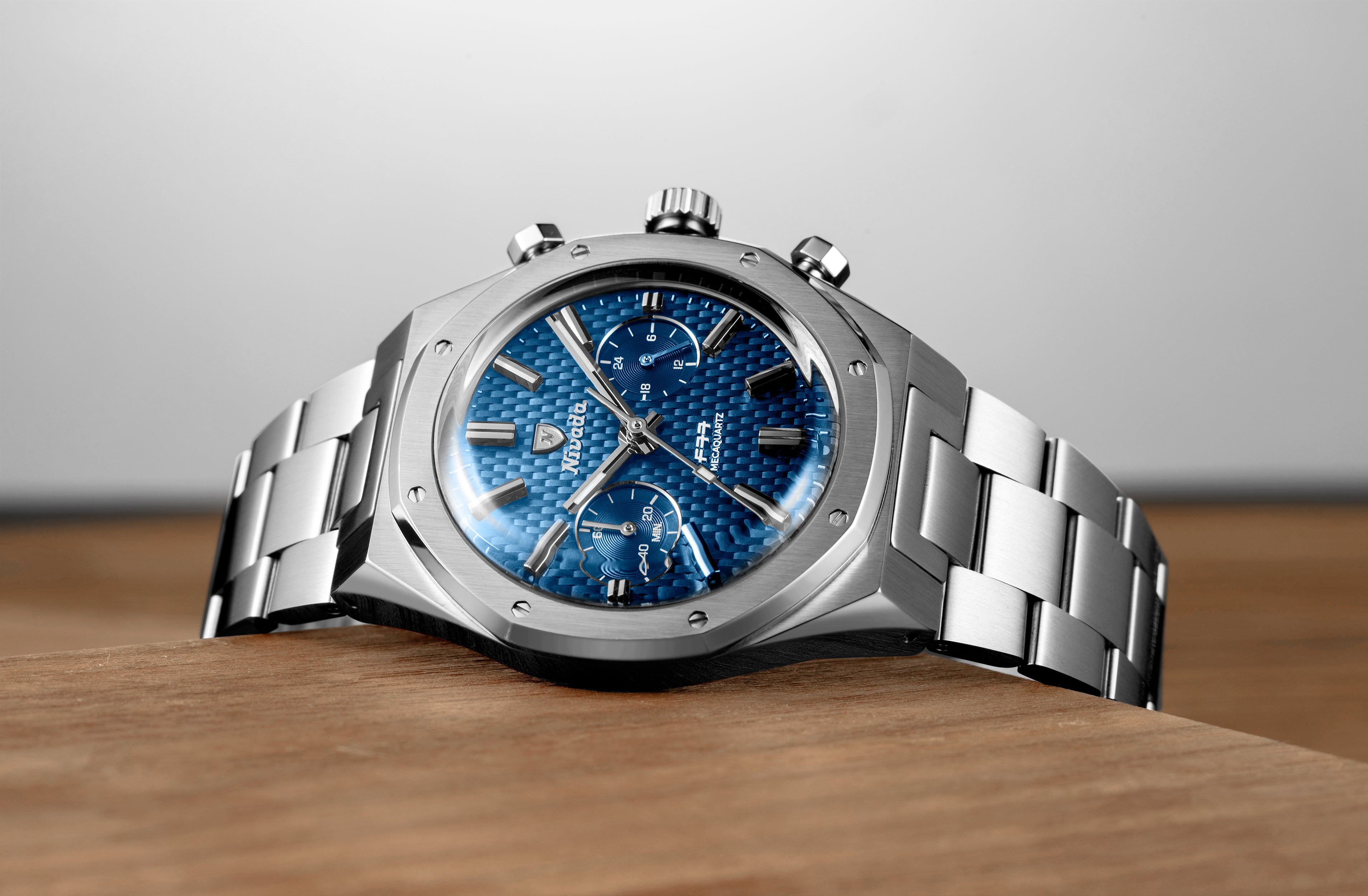 Nivada Grenchen F77 Chrono Mecaquartz Blue 68000Q77 – chronofactum.com
