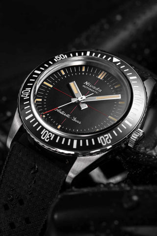Nivada Grenchen Antarctic Diver Penguin - No Date - 32044A