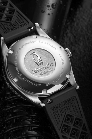 Nivada Grenchen Antarctic Diver Penguin - No Date - 32044A