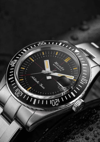 Nivada Grenchen Antarctic Diver Penguin
