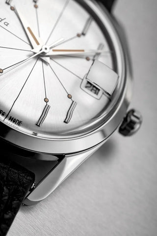 Nivada Grenchen Antarctic Spider 35mm Silver - With Date 35012M17