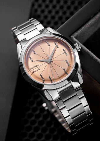 Nivada Grenchen Antarctic Spider Salmon NoDate 32050A