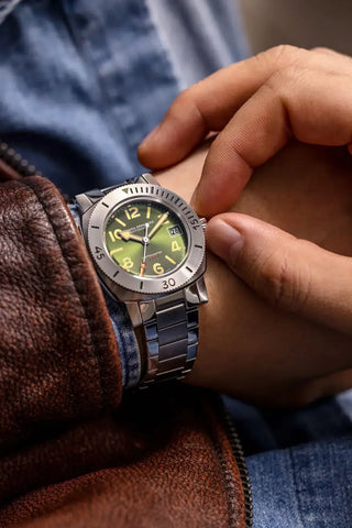 Nivada Grenchen Depthmaster - Numerals Date Green 14103A