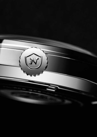 Nivada Grenchen F77 - Chrysocoll Special Edition