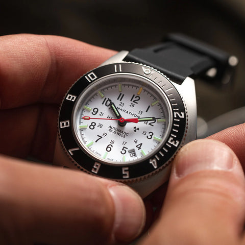 MARATHON 41mm Arctic Steel Navigator w/ Date Automatic (Arctic SSNAV-D Auto) - WW194030SS