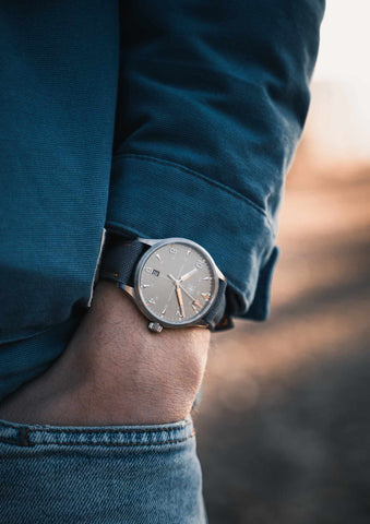 Second Hour Sattelberg - Gun Smoke Grey