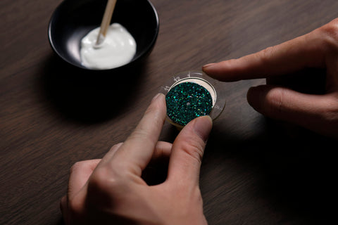 Awake Son Mai Fragments Green