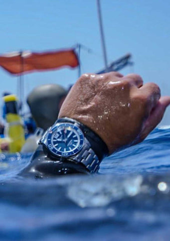 Hanhart AQUASPHERE FreeFall Blau