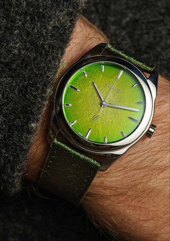 Awake Sơn Mài - Silver Leaf Jurassic Watch Raptors Limited Edition