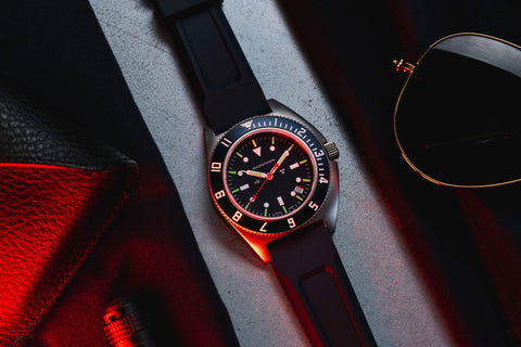 MARATHON Blue Yonder SSNAV-D Steel Navigator Quarz WW194013SS