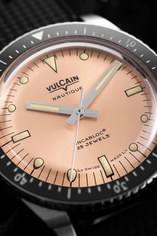 Vulcain Skindiver Nautique Salmon - Beige Lume
