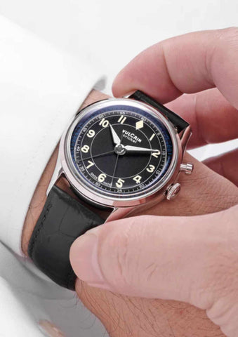 Vulcain Cricket Classique 39 Black-White-Blue