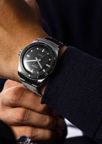 Vulcain Skindiver Nautique Black - White Lume 660170B07