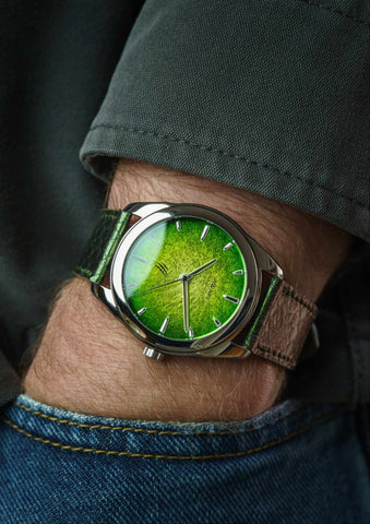 Awake Sơn Mài - Silver Leaf Jurassic Watch Raptors Limited Edition