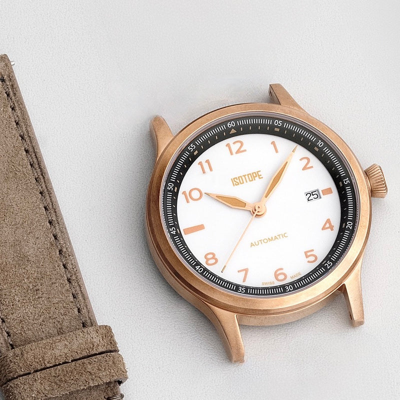 Isotope Old Radium Polar Enamal Bronze Uhr